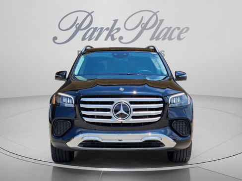 Used 2026 Mercedes-Benz GLS 450 4MATIC image 8