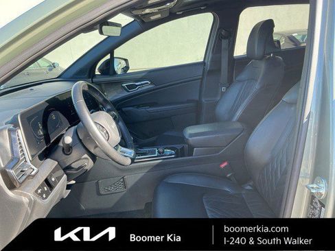 Certified 2023 Kia Sportage X-Line w/ X-Line Premium Package image 17
