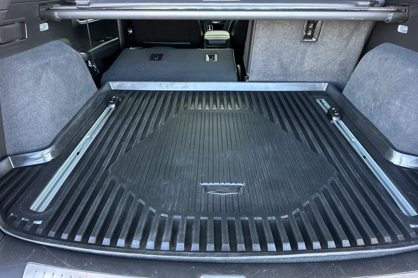 Certified 2023 Cadillac XT5 Premium Luxury FWD image 18