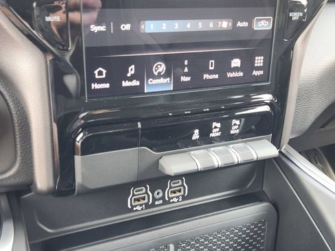 New 2026 RAM 1500 Lone Star AWD/4WD image 18
