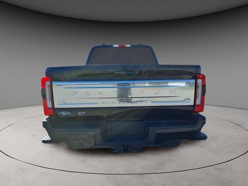 Used 2024 Ford F350 Platinum image 8