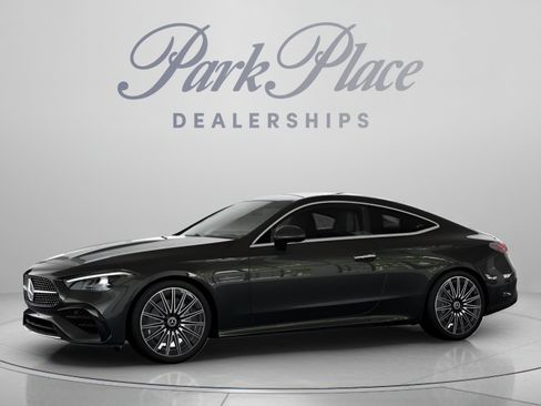 Certified 2025 Mercedes-Benz CLE 300 4MATIC Coupe image 3