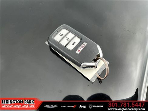 Used 2015 Honda Accord EX-L image 32