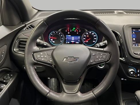 Used 2022 Chevrolet Equinox RS image 12