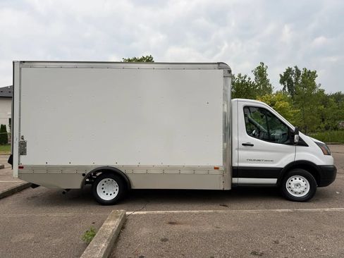 Used 2019 Ford Transit 350 156 DRW RWD image 4