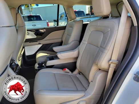 Used 2023 Lincoln Aviator Reserve w/ Equipment Group 201A image 15