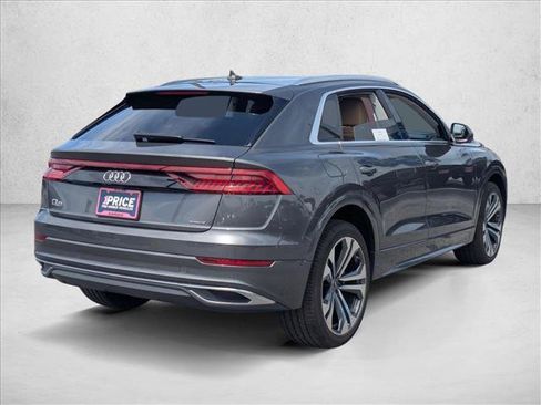 Used 2022 Audi Q8 Premium Plus AWD/4WD image 5