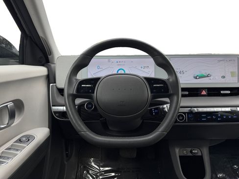 Used 2024 Hyundai Ioniq 5 SEL AWD/4WD image 12