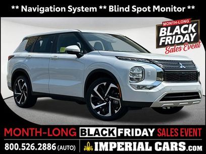 Used 2023 Mitsubishi Outlander SE