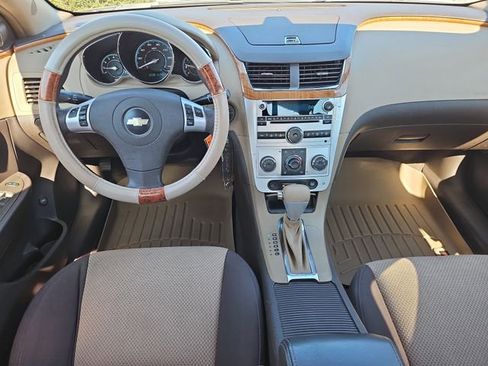 Used 2009 Chevrolet Malibu LT w/ Premium Mat Package image 10