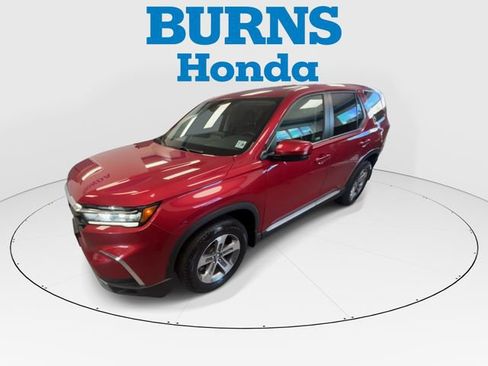 Certified 2023 Honda Pilot EX-L image 4