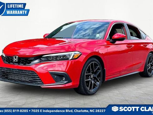 Used 2023 Honda Civic Sport Touring image 3