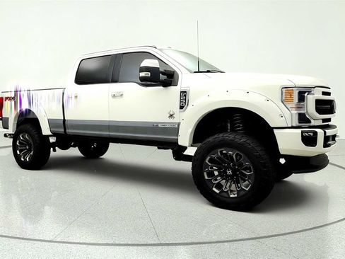 Used 2022 Ford F250 Lariat w/ Lariat Ultimate Package AWD/4WD image 3