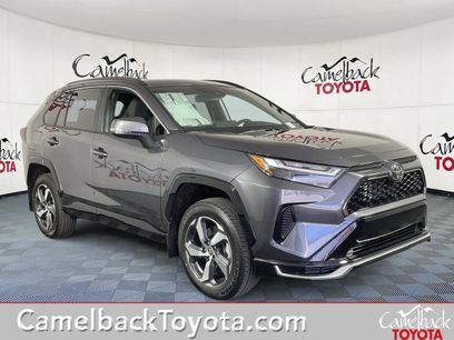 New 2025 Toyota RAV4 SE