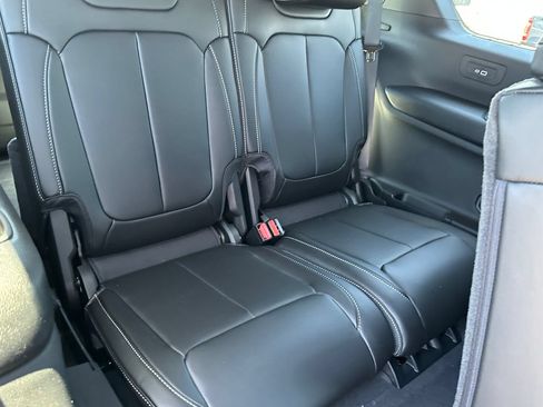 New 2026 Jeep Grand Cherokee L Limited w/ Limited Altitude Package RWD image 19