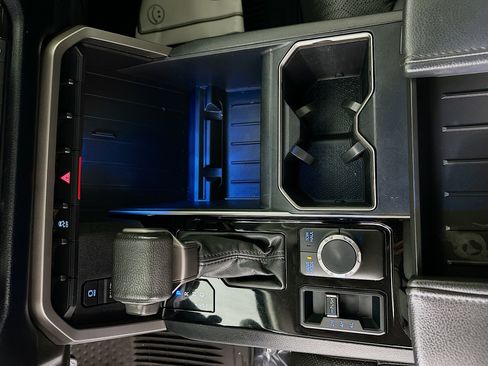 Used 2024 Toyota Tundra SR5 w/ SR5 Premium Package image 22