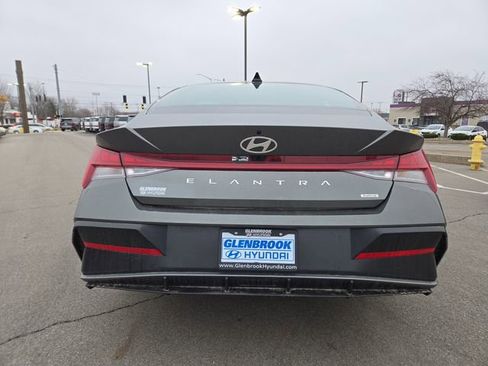 New 2026 Hyundai Elantra Limited FWD image 7