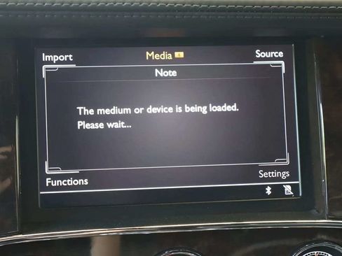 Used 2014 Bentley Mulsanne RWD image 25
