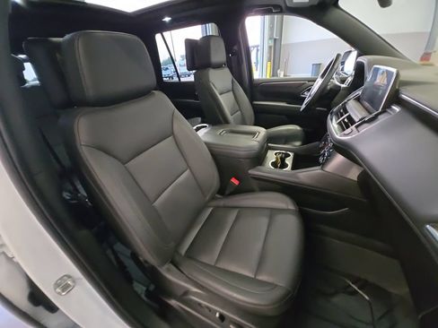 Certified 2024 Chevrolet Tahoe Z71 w/ Luxury Package AWD/4WD image 30