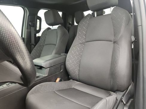 Used 2026 Toyota Tacoma SR AWD/4WD image 13