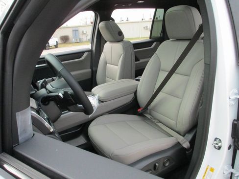 New 2026 GMC Acadia Elevation w/ Black Edition AWD/4WD image 10