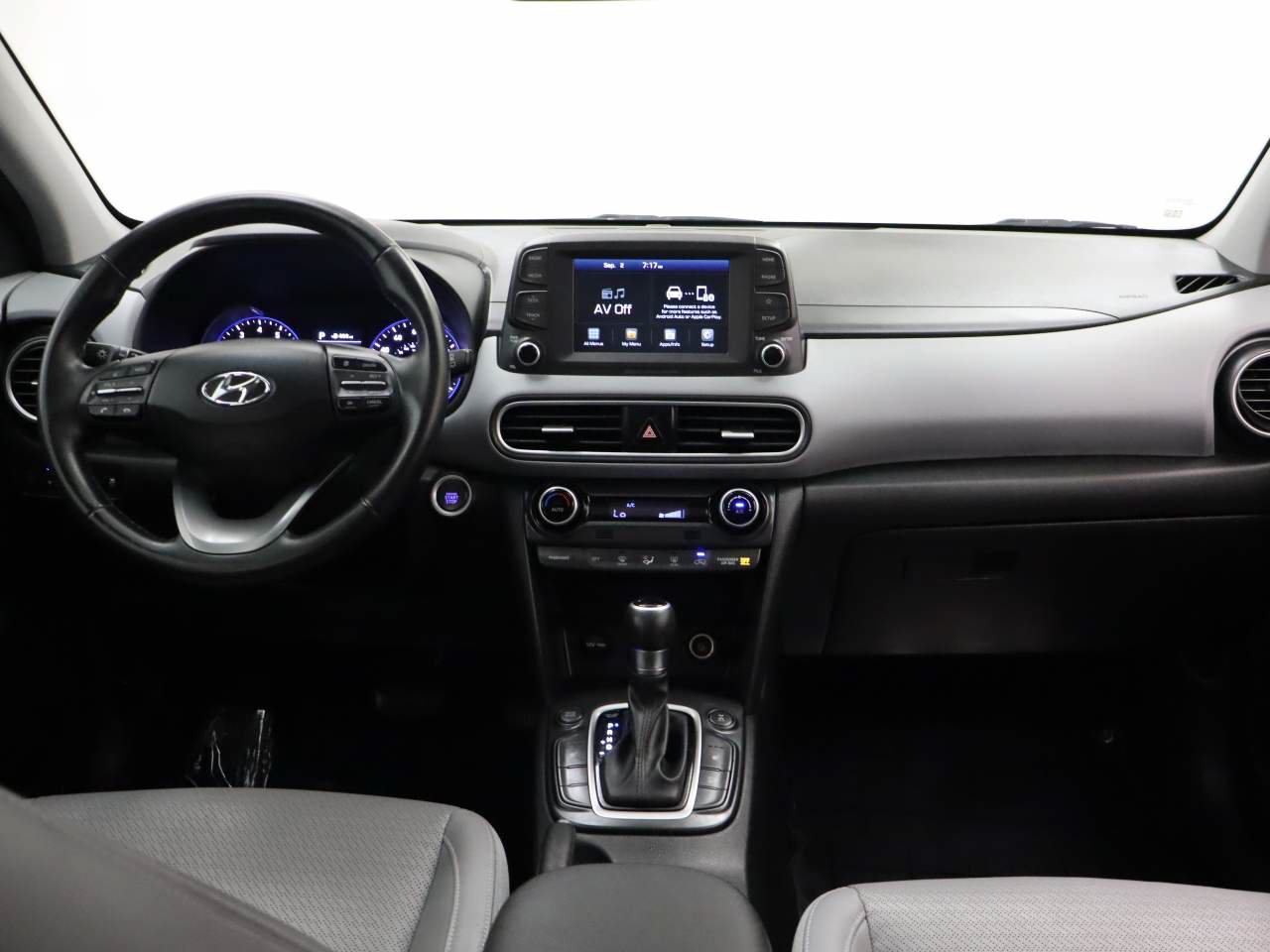 Used 2018 Hyundai Kona Limited AWD/4WD image 13