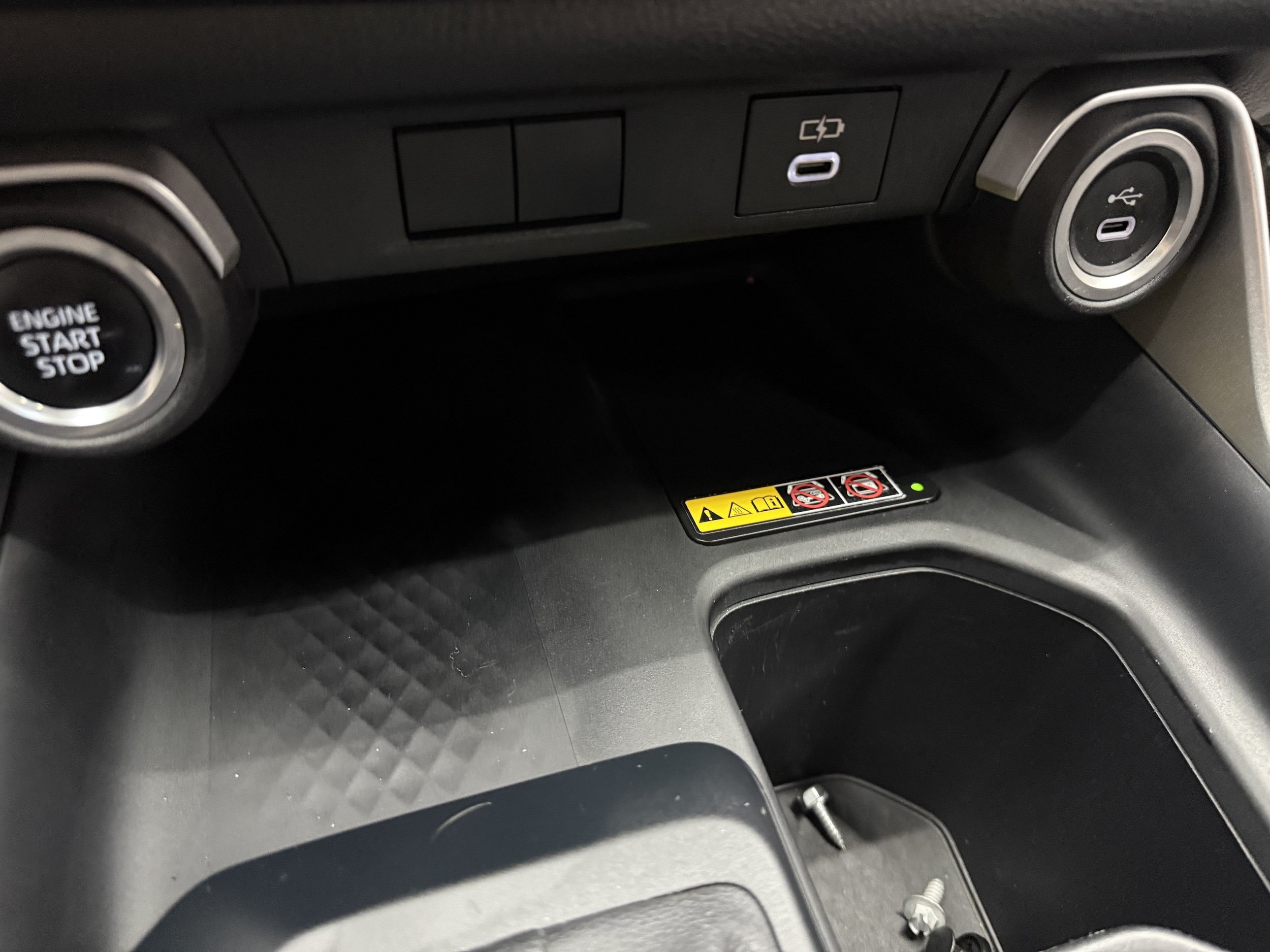 Used 2024 Toyota Grand Highlander AWD image 21