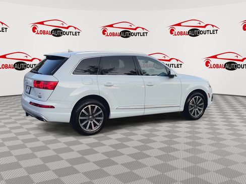 Used 2017 Audi Q7 3.0T Premium Plus AWD/4WD image 9