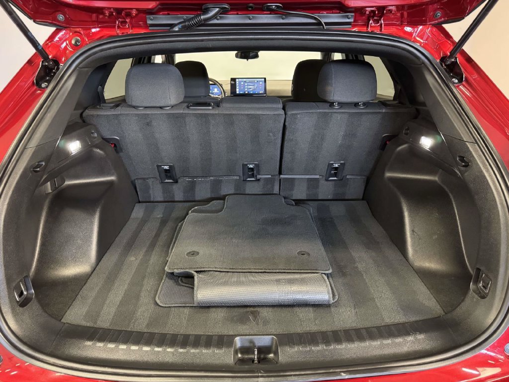 Used 2025 Honda Prologue EX image 12