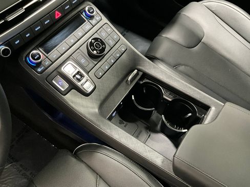 Used 2025 Hyundai Palisade Limited AWD/4WD image 18