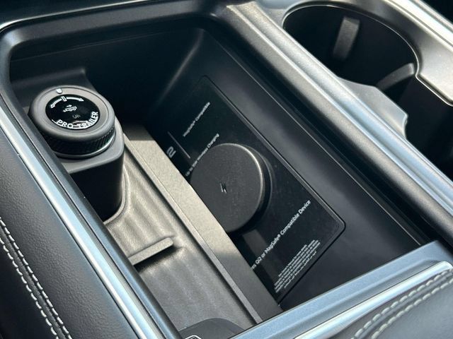 New 2027 Ford Expedition Platinum w/ Stealth Performance Package AWD/4WD image 34
