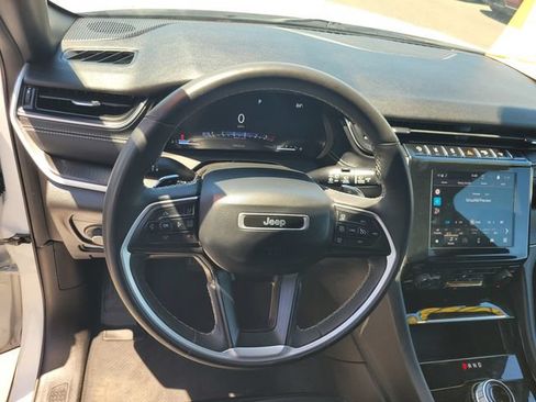 Used 2023 Jeep Grand Cherokee L Laredo AWD/4WD image 30