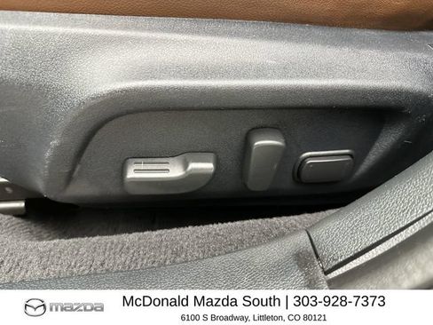 Used 2019 Subaru Outback 2.5i Touring w/ Protection Package #1 AWD/4WD image 12