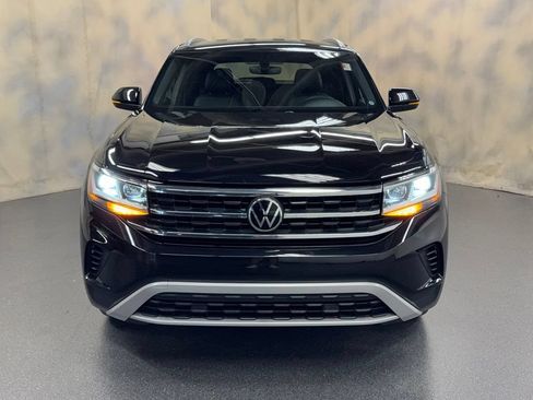 Used 2022 Volkswagen Atlas Cross Sport SE FWD image 5