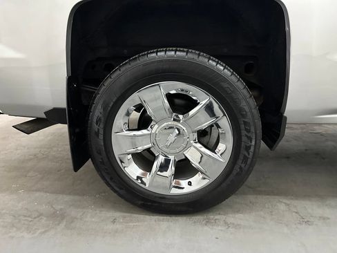 Used 2017 Chevrolet Silverado 1500 LTZ w/ Sport Package AWD/4WD image 62