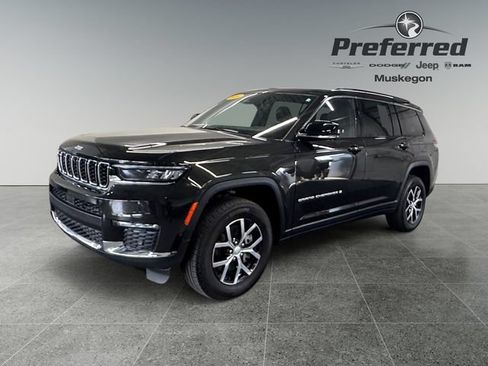 Used 2024 Jeep Grand Cherokee L Limited w/ Luxury Tech Group II AWD/4WD image 10