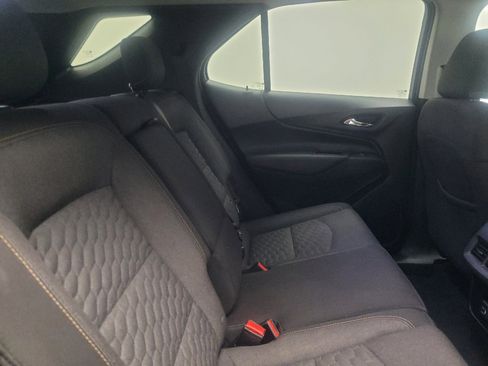 Used 2019 Chevrolet Equinox LT image 19