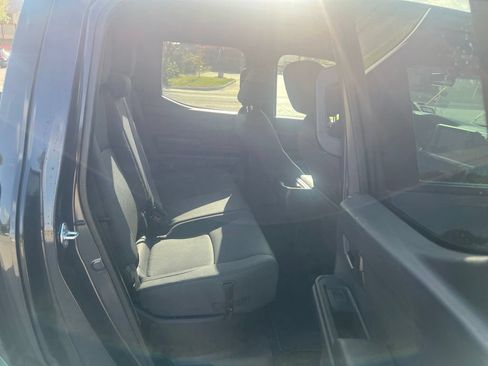 Used 2025 Toyota Tacoma SR5 RWD image 18
