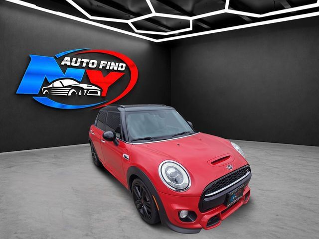 Used 2019 MINI Cooper S w/ Premium Package FWD image 2