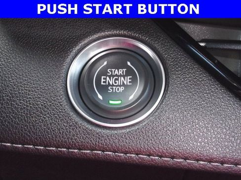 Used 2025 Buick Enclave Avenir w/ Trailering Package, 5000 lbs. image 5