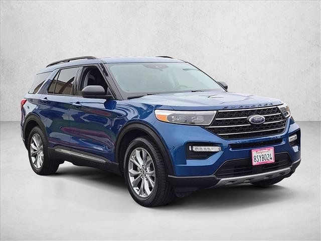 Used 2020 Ford Explorer XLT w/ Equipment Group 202A RWD image 3