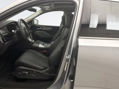 Used 2023 Acura MDX SH-AWD image 11