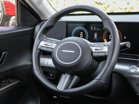 Used 2024 Hyundai Kona SEL FWD image 16