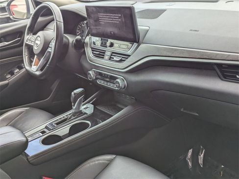 Used 2023 Nissan Altima 2.5 SL image 32