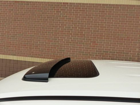 Used 2018 Honda Ridgeline RTL-E image 16