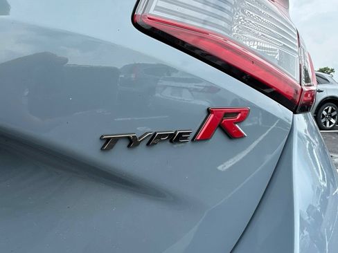 Used 2024 Honda Civic Type R image 4