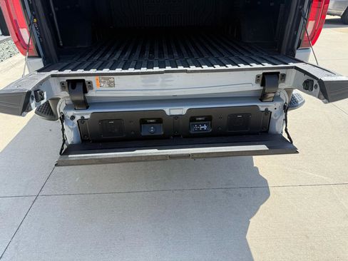 Used 2024 GMC Sierra 1500 AT4 AWD/4WD image 20