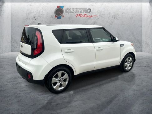Used 2019 Kia Soul w/ Convenience Package FWD image 6
