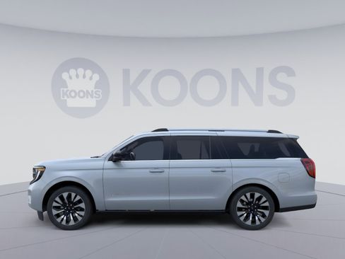 New 2026 Ford Expedition Max Platinum AWD/4WD image 4