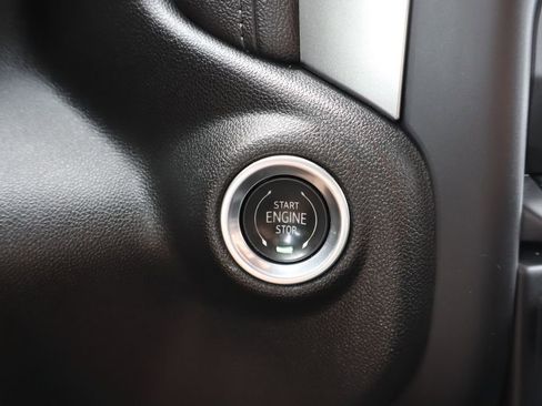 Used 2020 Chevrolet Silverado 1500 LT w/ All-Star Edition image 16